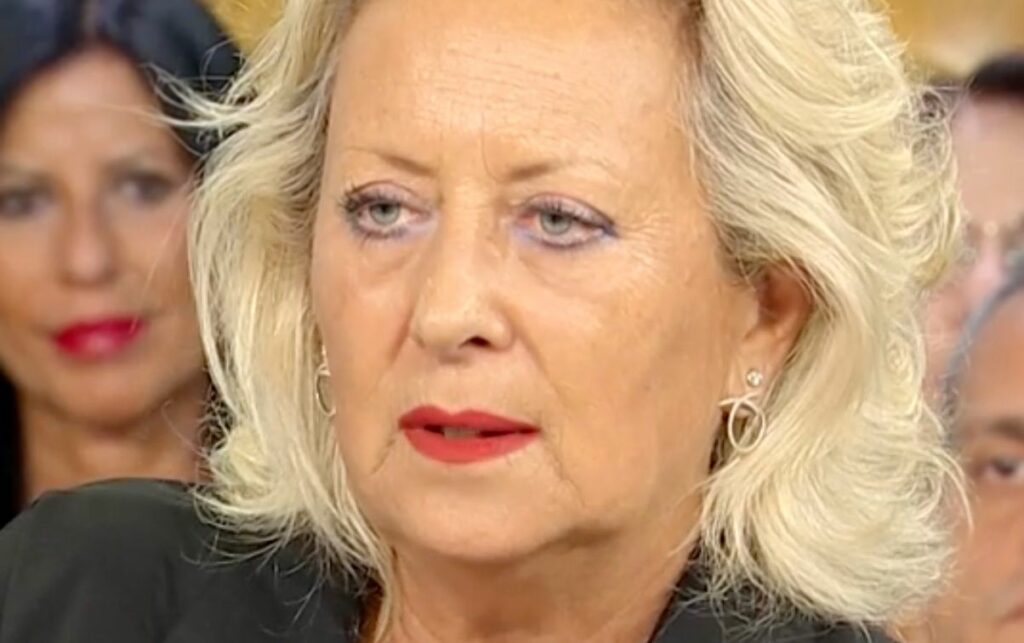 ''Nessuno sapeva, ma stavo malissimo'': Carolyn Smith svela le sue condizioni di salute durante l'ultima puntata di Ballando ''Nessuno sapeva, ma stavo malissimo'': Carolyn Smith svela le sue condizioni di salute durante l'ultima puntata di Ballando