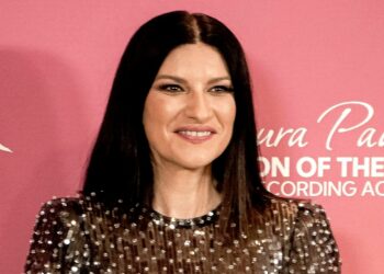 ''Non li voglio vedere al funerale'': La cugina di Laura Pausini attacca i parenti con parole dure
