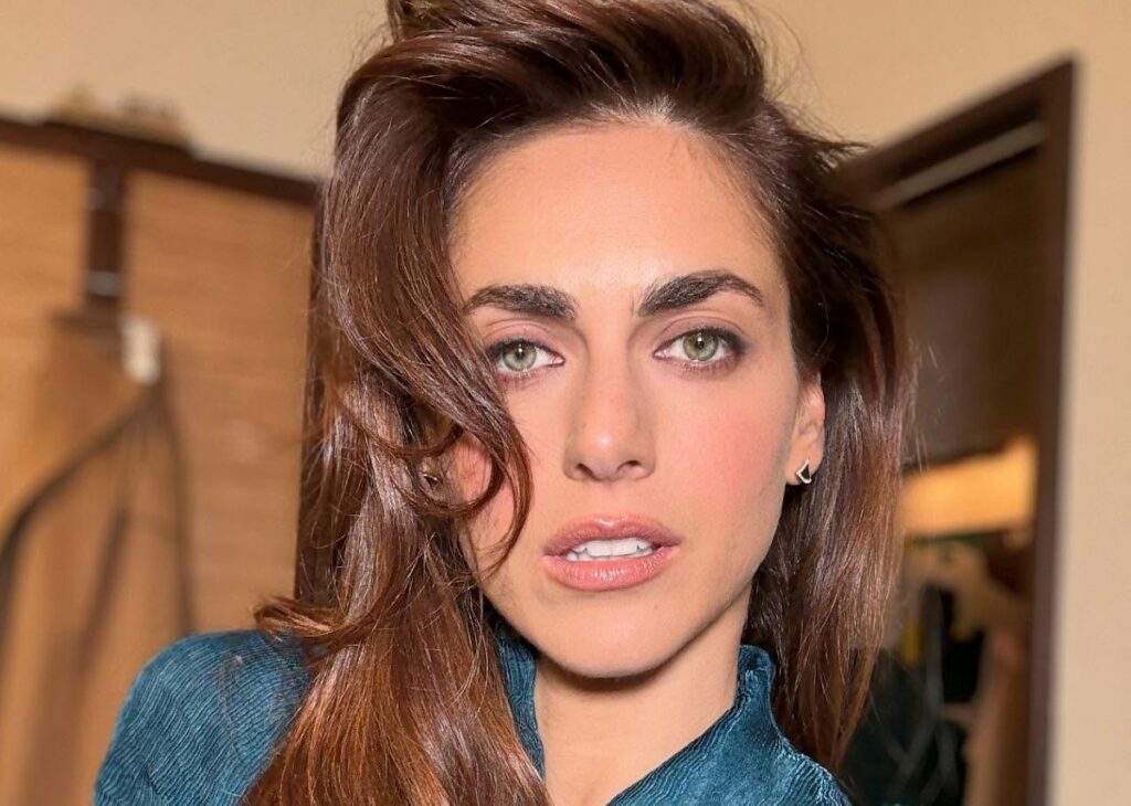 ''E’ un papà molto presente'': Miriam Leone parla del marito Paolo Carullo e rivela come concilia la maternità con i set ''E’ un papà molto presente'': Miriam Leone parla del marito Paolo Carullo e rivela come concilia la maternità con i set