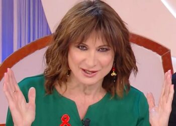 ''L’ha asfaltata'': Vladimir Luxuria entra nella querelle tra la Lucarelli e la d’Urso a Ballando e punge Selvaggia