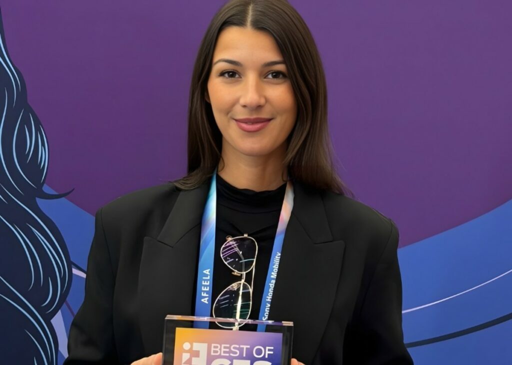 ''Mi facevano fare le fotocopie'': Ginevra Lamborghini, ex GF Vip, sorella di Elettra, assunta nell’azienda di papà Tonino, di cosa si occupa ''Mi facevano fare le fotocopie'': Ginevra Lamborghini, ex GF Vip, sorella di Elettra, assunta nell’azienda di papà Tonino, di cosa si occupa