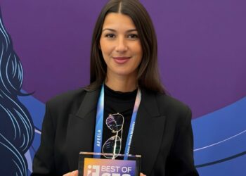 ''Mi facevano fare le fotocopie'': Ginevra Lamborghini, ex GF Vip, sorella di Elettra, assunta nell’azienda di papà Tonino, di cosa si occupa ''Mi facevano fare le fotocopie'': Ginevra Lamborghini, ex GF Vip, sorella di Elettra, assunta nell’azienda di papà Tonino, di cosa si occupa