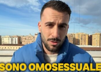 ''Sto con Veronica Peparini per soldi'': Andreas Muller affida ai social un durissimo sfogo contro gli hater che lo riempiono di insulti