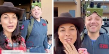 Tiziano Ferro festeggia il Carnevale a Los Angeles con uno dei figli e un’amica nota: guarda Tiziano Ferro festeggia il Carnevale a Los Angeles con uno dei figli e un’amica nota: guarda