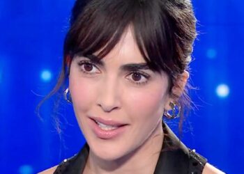 Rocio Morales e le difficoltà da single a 37 anni: ''Mi ritrovo a dover flirtare, sono inciampata perché non ho pratica''