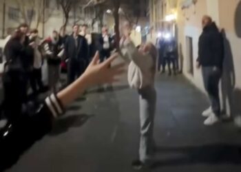 Francesco Totti festeggia i 10 anni della figlia Isabel insieme alla compagna Noemi Francesco Totti festeggia i 10 anni della figlia Isabel insieme alla compagna Noemi