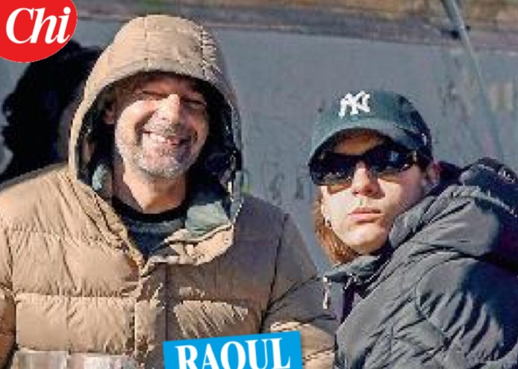 Raoul Bova e Beatrice Arnera ormai inseparabili a Roma: la storia d’amore prosegue a gonfie vele, foto Raoul Bova e Beatrice Arnera ormai inseparabili a Roma: la storia d’amore prosegue a gonfie vele, foto