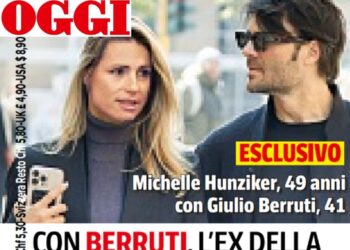 Michelle Hunziker e Giulio Berruti affiatati e intimi in centro a Milano: è nata una nuova coppia, foto Michelle Hunziker e Giulio Berruti affiatati e intimi in centro a Milano: è nata una nuova coppia, foto