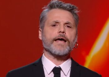 ''Le sostanze e la depressione, sono un uomo con molte ferite'': Angelo Pisani si racconta nel monologo a Le Iene