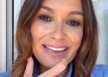 ''Di quei 16 persi ne ho ripresi 6'': Alena Seredova parla dei chili che ha rimesso su dopo la dieta e svela il suo percorso