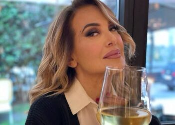 ''Trattamento che si riserva ai vili traditori'': Barbara d’Urso chiarisce le motivazioni che l’hanno spinta a fare causa a Mediaset