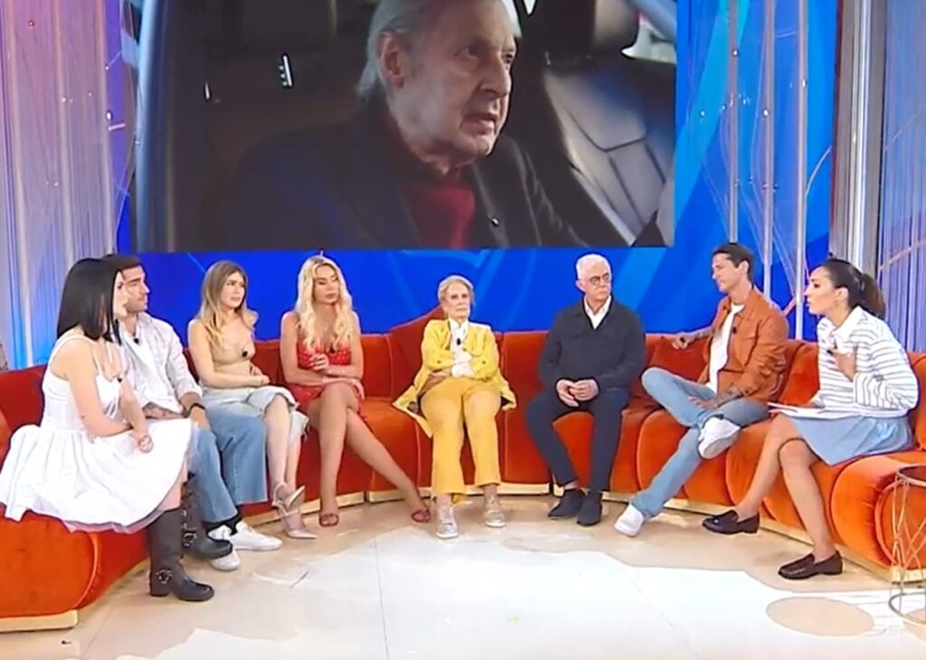 ''E’ ingeneroso'': in tv Caterina Balivo sbotta contro Evelina Sgarbi che parla delle condizioni del padre Vittorio