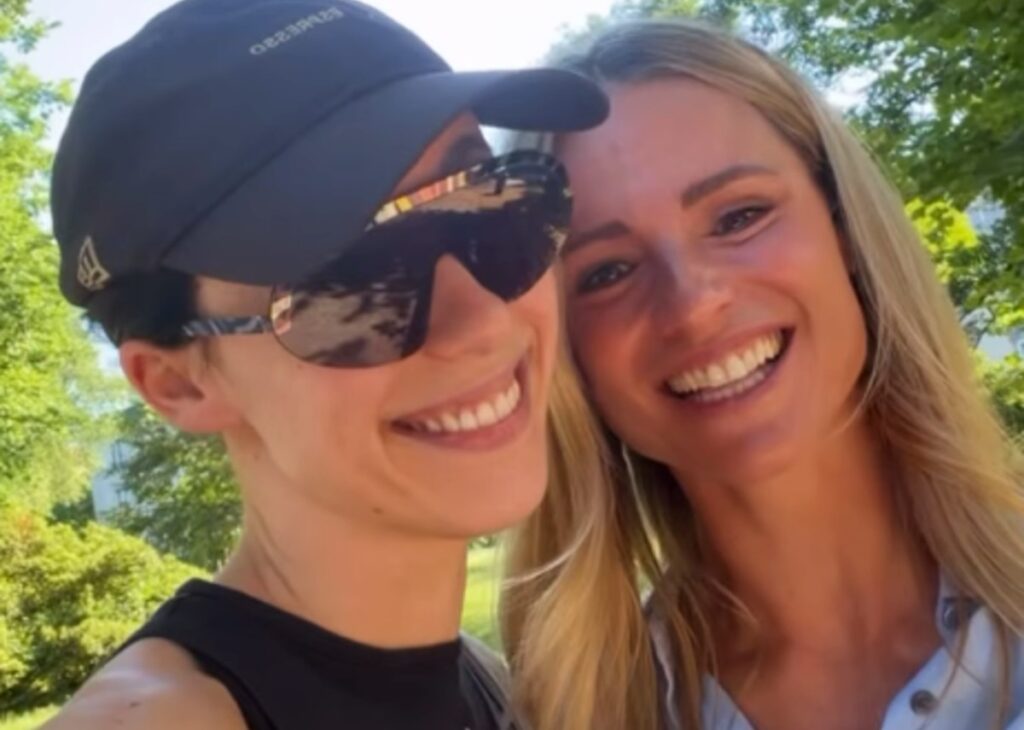 ''Chi è la mamma del bambino?'': Aurora Ramazzotti e Michelle Hunziker svelano il curioso episodio accaduto al parco con Cesare ''Chi è la mamma del bambino?'': Aurora Ramazzotti e Michelle Hunziker svelano il curioso episodio accaduto al parco con Cesare